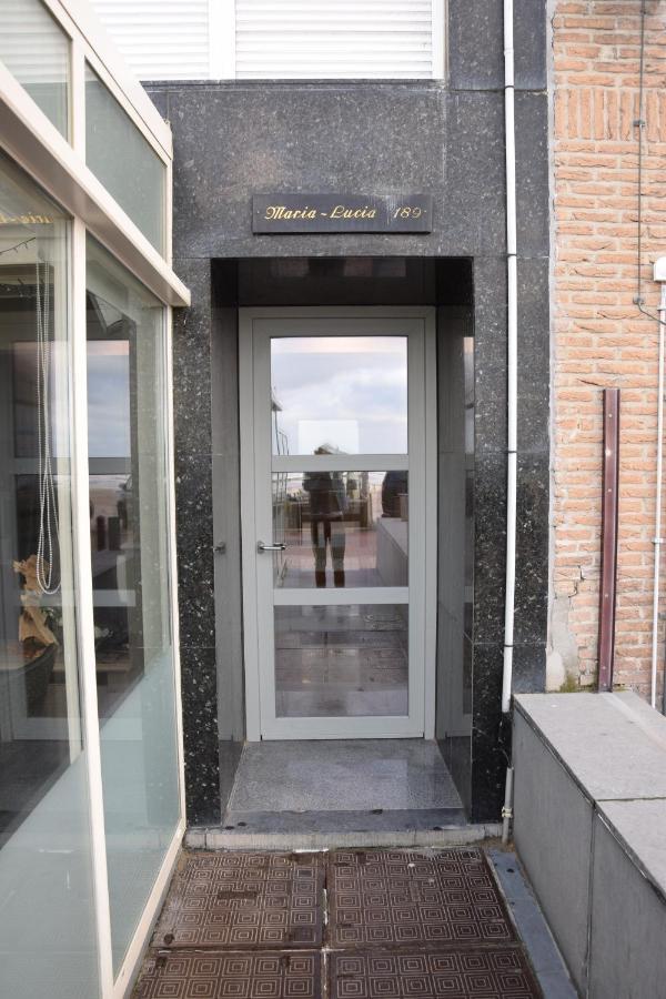 Appartement Lucia, 8Ste Verdieping บลังเคนเบอร์เก ภายนอก รูปภาพ