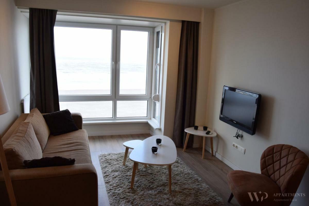 Appartement Lucia, 8Ste Verdieping บลังเคนเบอร์เก ภายนอก รูปภาพ