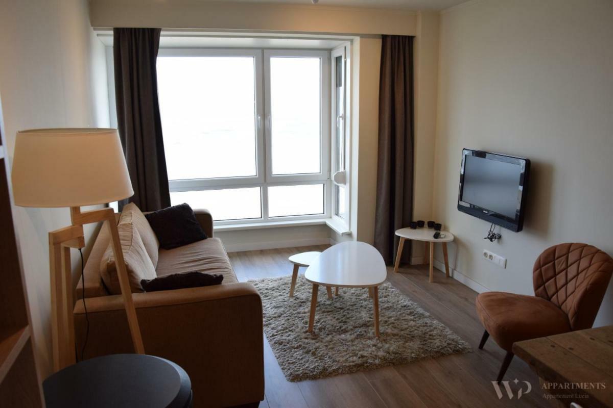 Appartement Lucia, 8Ste Verdieping บลังเคนเบอร์เก ภายนอก รูปภาพ